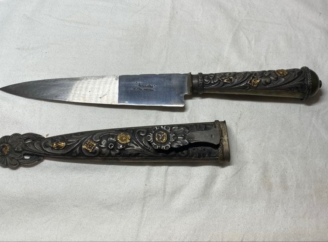 アルゼンチン ヴィンテージ la Movedira社製 ガウチョ ナイフ