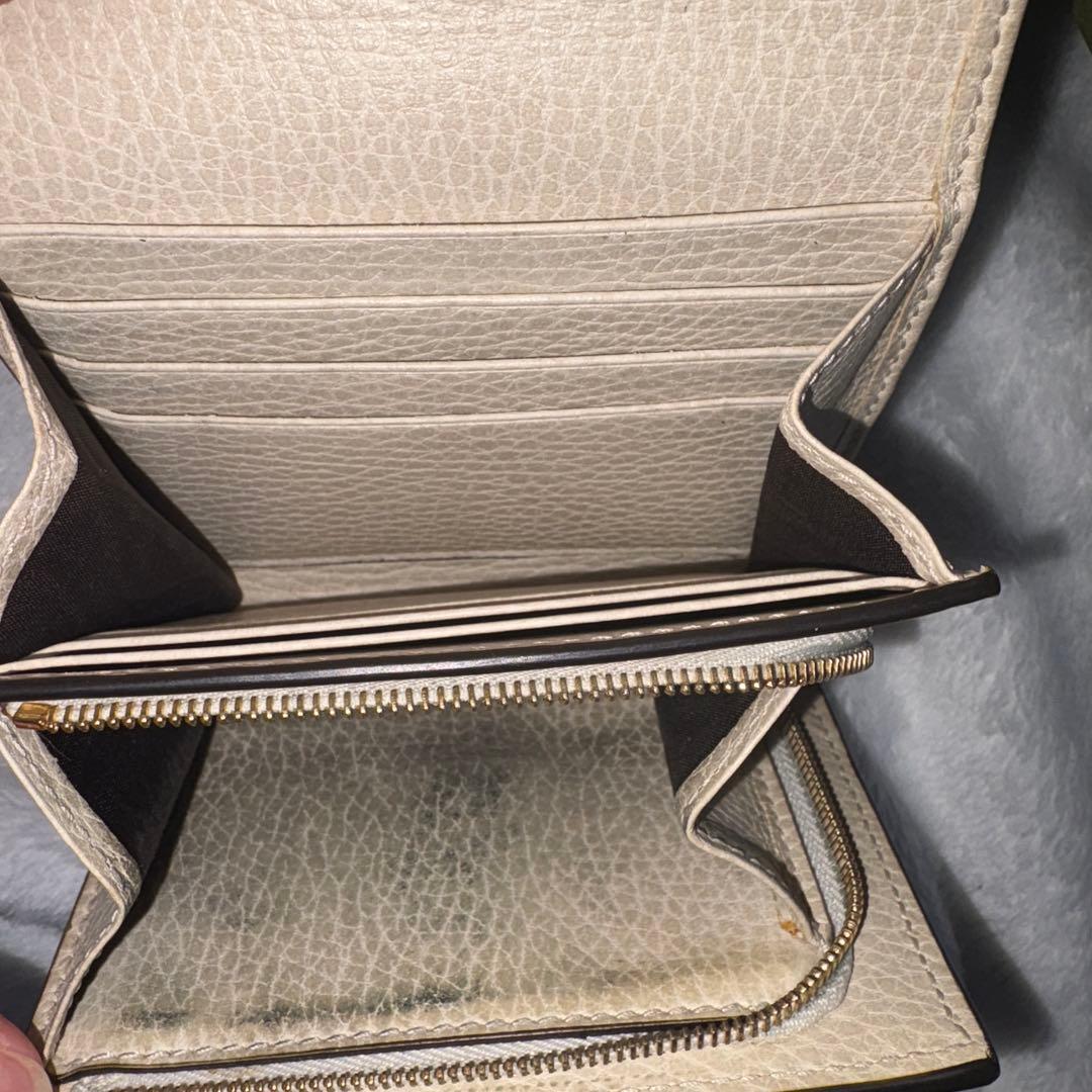 【美品】GUCCI ミディアムウォレット⭐︎白