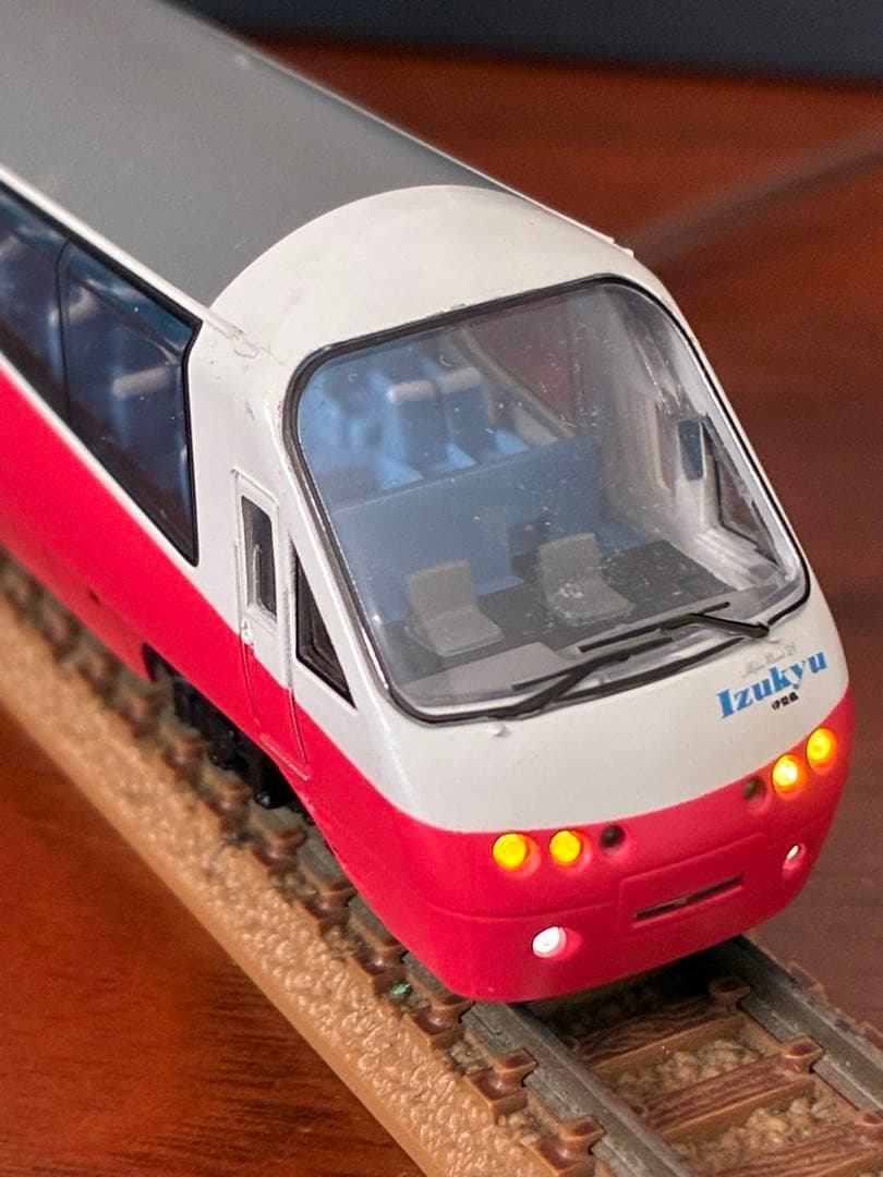 伊豆急2100系「アルファ・リゾート21」　ライト点灯動力動作確認済