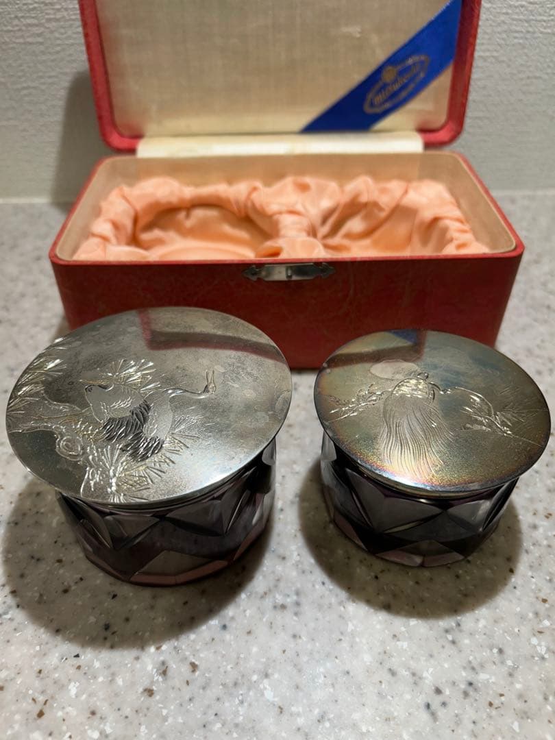 昭和レトロ　アンティーク切り子紫ガラスと銀色の蓋のセット三越