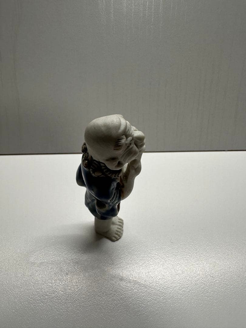 根付　陶器　瑠璃鉄釉鶴仙人根付