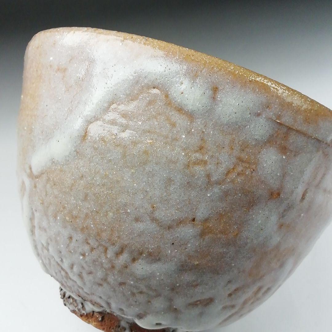 Ｔ３８２　茶碗　『梅華皮はぜ釉　茶碗』『七十四代　朝日豊斎』共箱　抹茶碗　茶道具