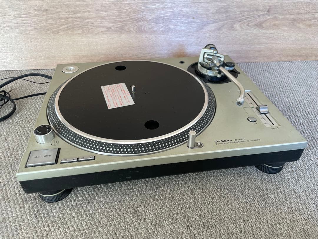 TECHNICS SL-1200 MK5ダイレクトドライブターンテーブル