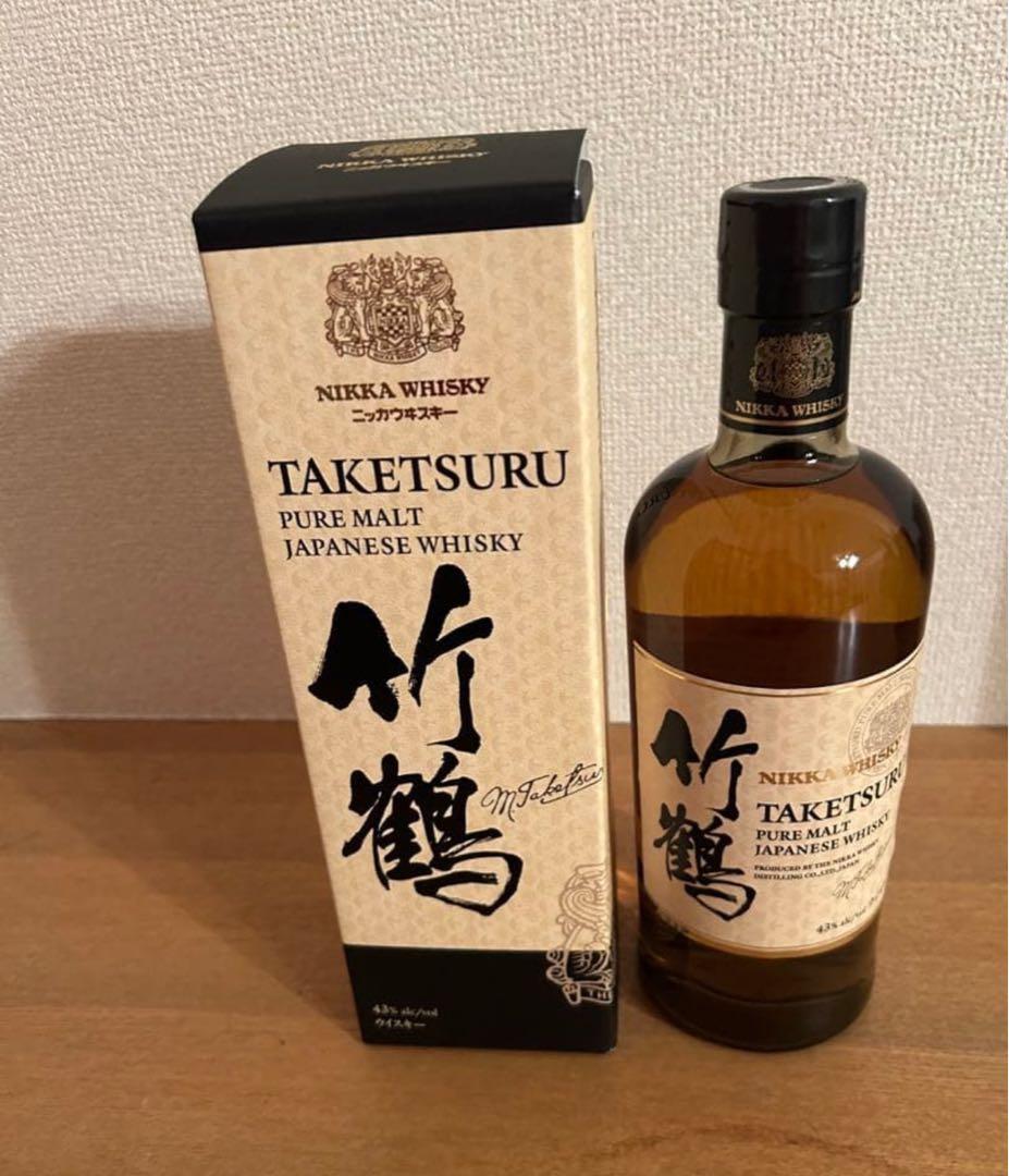 ニッカウヰスキー 竹鶴ピュアモルトウイスキー700ml 新カートン付き