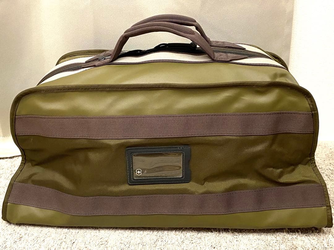 【新春SALE】極美品VICTORINOX ビクトリノックス　ボストンバッグ 緑