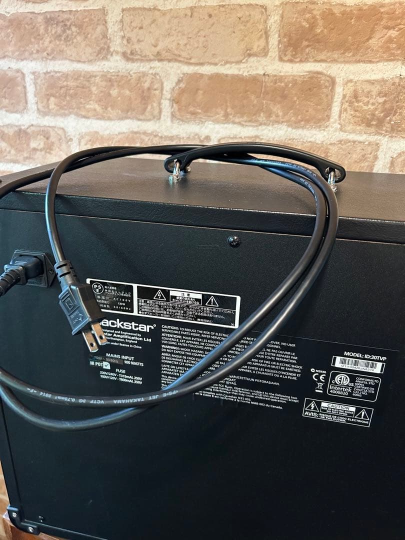 Blackstarギターアンプ(ID:30TVP・30W・12インチSP)