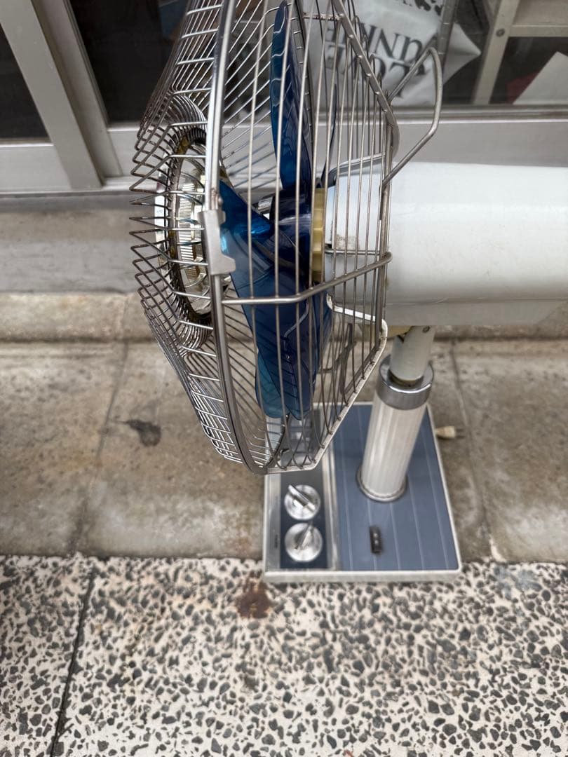 M*す様 昭和レトロ東芝Toshiba Crystal 扇風機「SF-30R」青