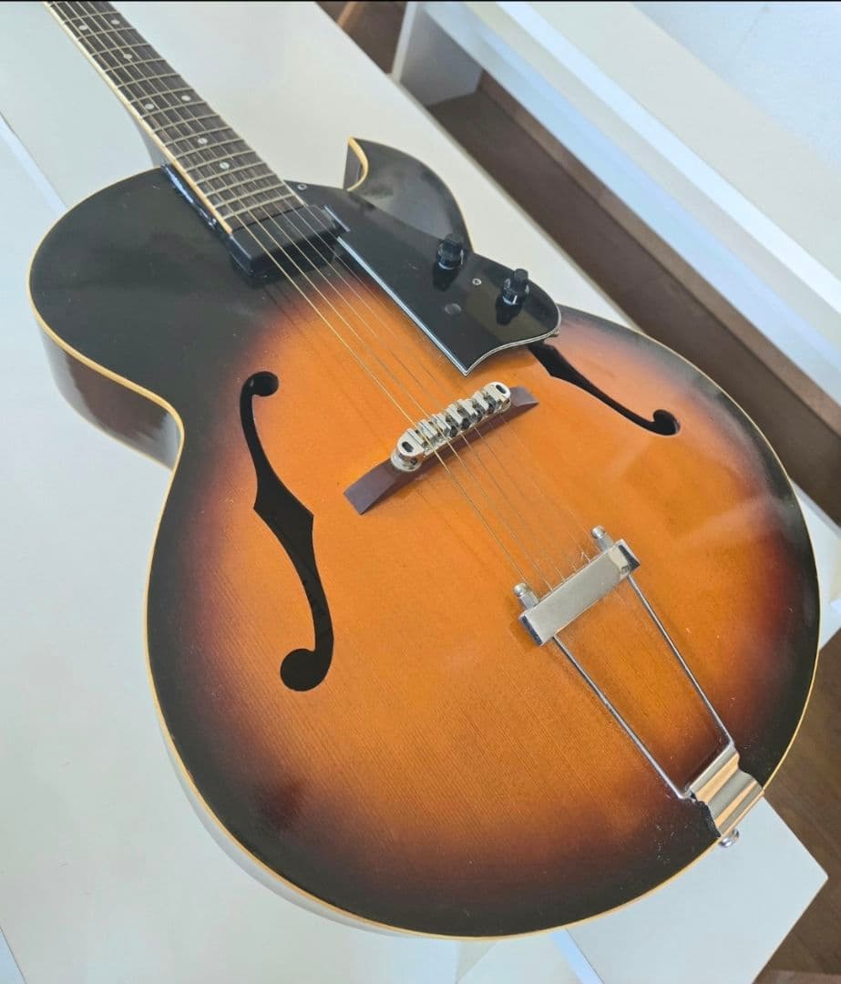 Chaki P-70 Salvatore ピックギター 1970年代製