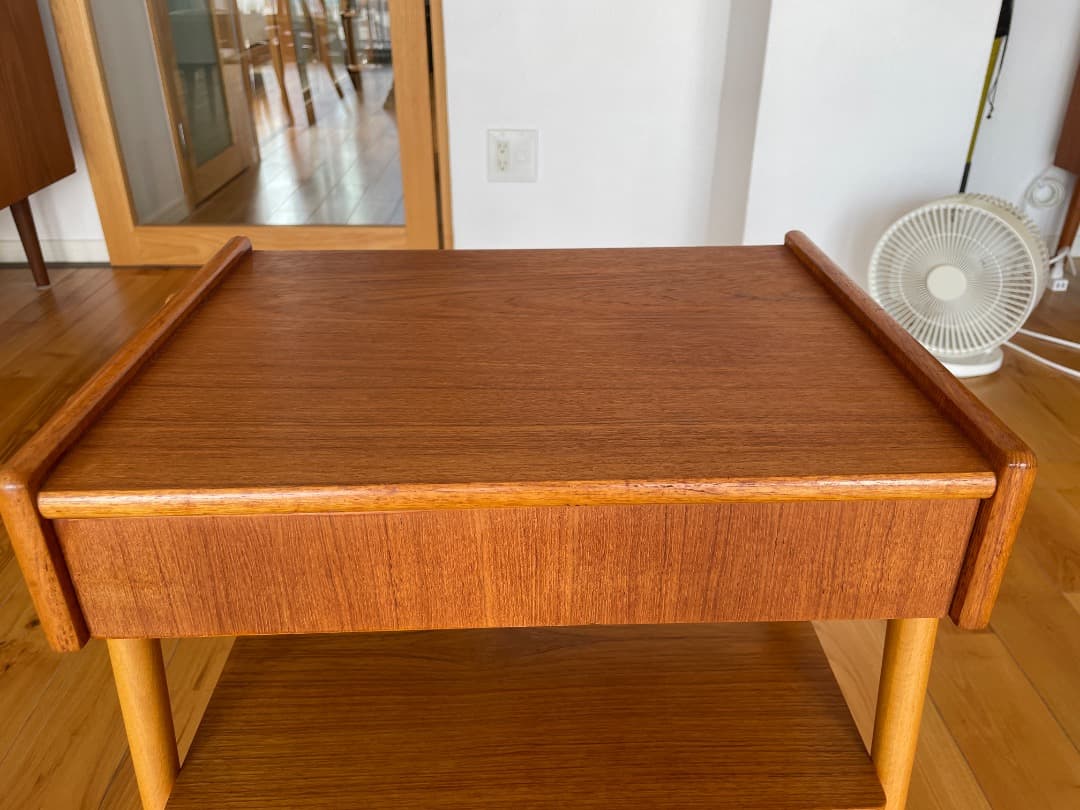 スウェーデン製/サイドチェスト/チーク材ビーチ材