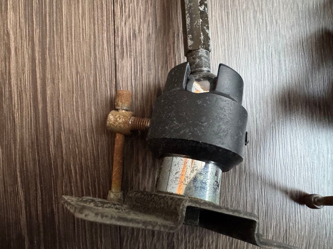 BOSE スピーカー 101MM2台(綺麗) 取付金具1ケ付(錆) 150w