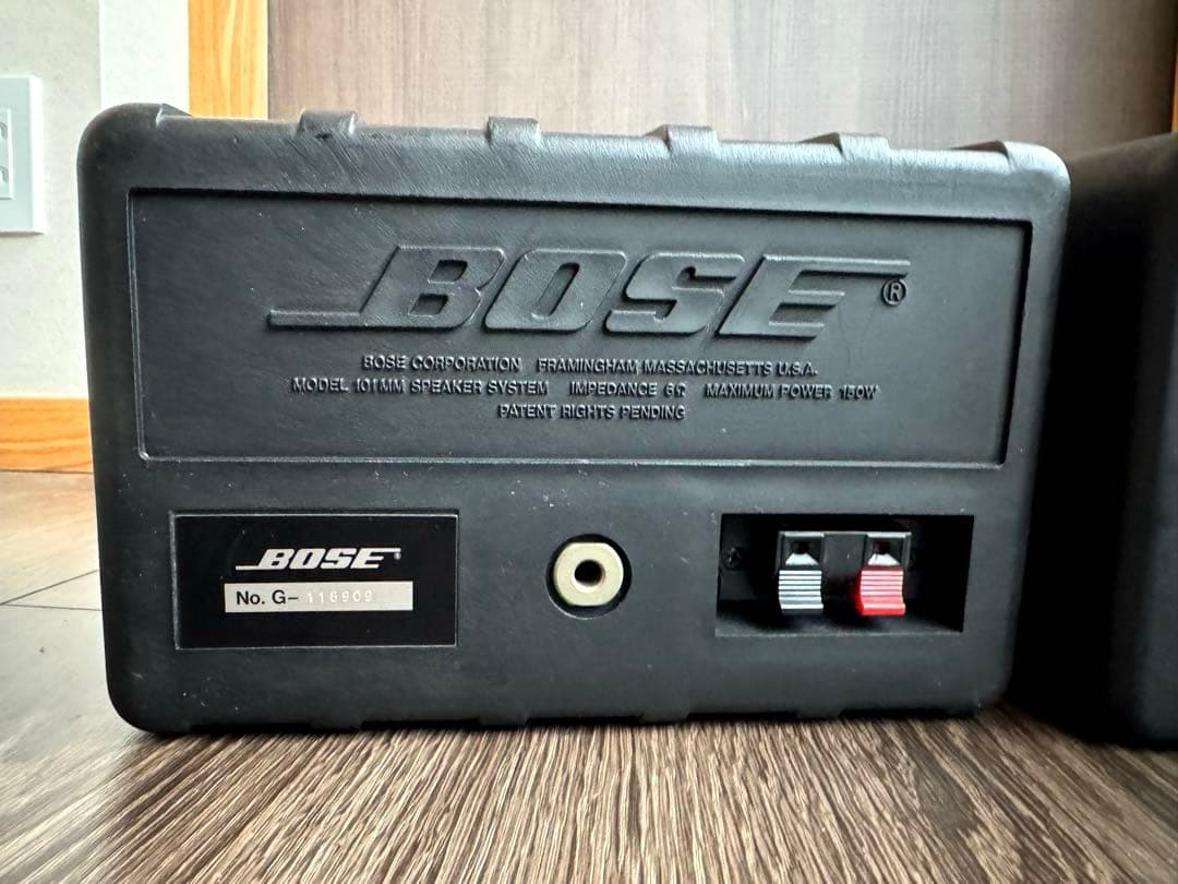 BOSE スピーカー 101MM2台(綺麗) 取付金具1ケ付(錆) 150w