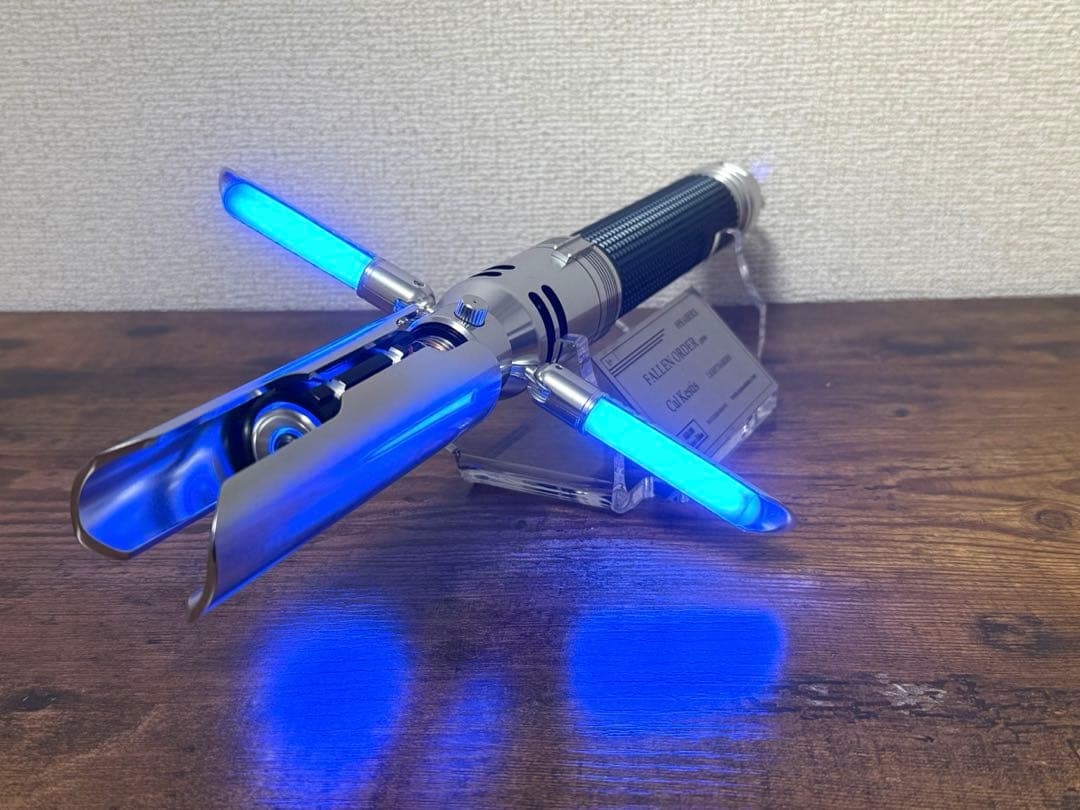 89SABERS カスタムライトセーバー　カル・ケスティス