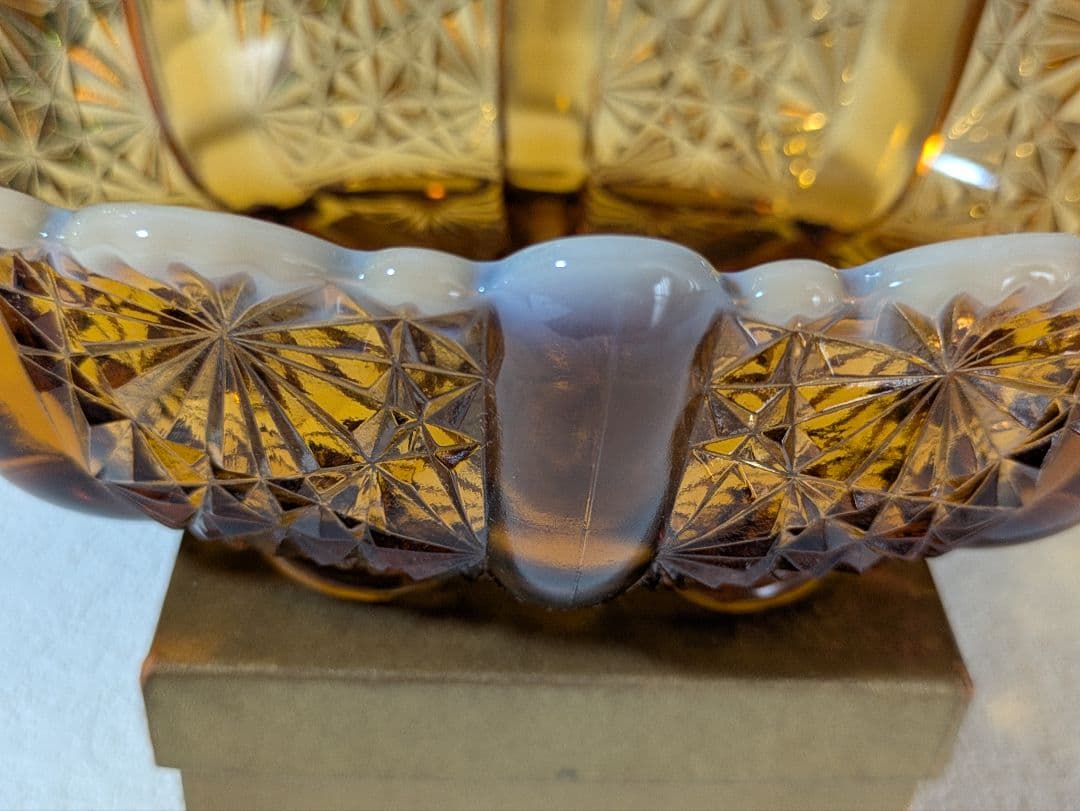 フェントン　バージニアガラス　琥珀色ボウル　デイジー＆ボタン