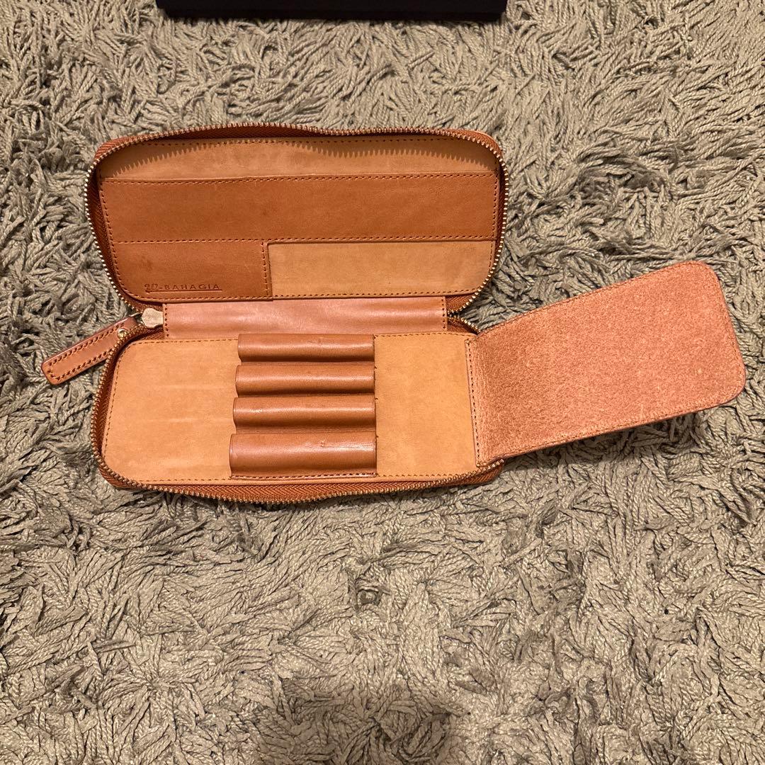 バハギア　Bahagia レザー ジッパー式 筆箱 ピンク