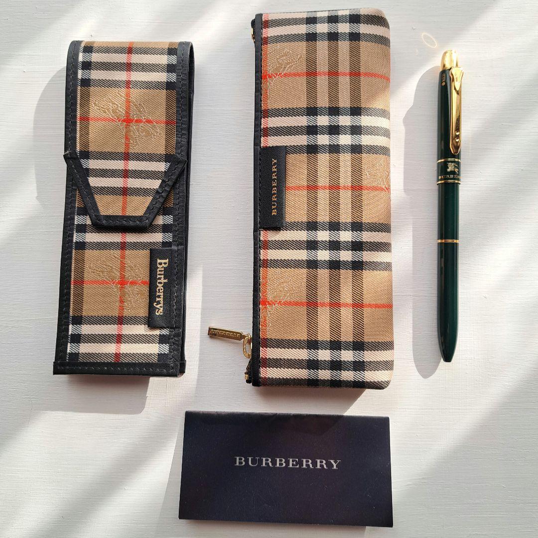 Burberry チェック柄 筆箱 ボールペン付き
