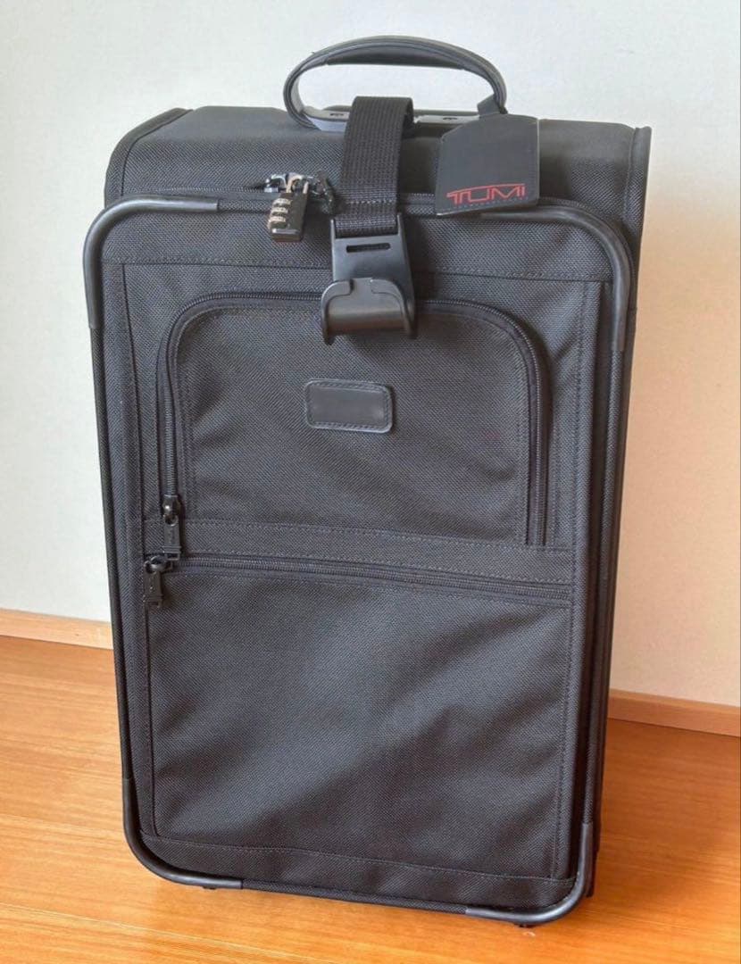 TUMIキャリーケース 2243D4 機内持込み可