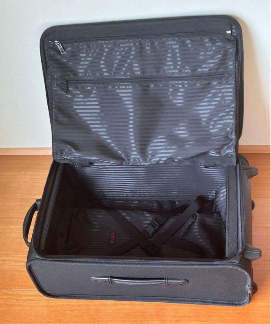 TUMIキャリーケース 2243D4 機内持込み可