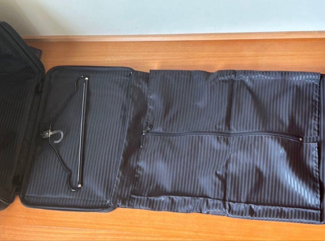 TUMIキャリーケース 2243D4 機内持込み可