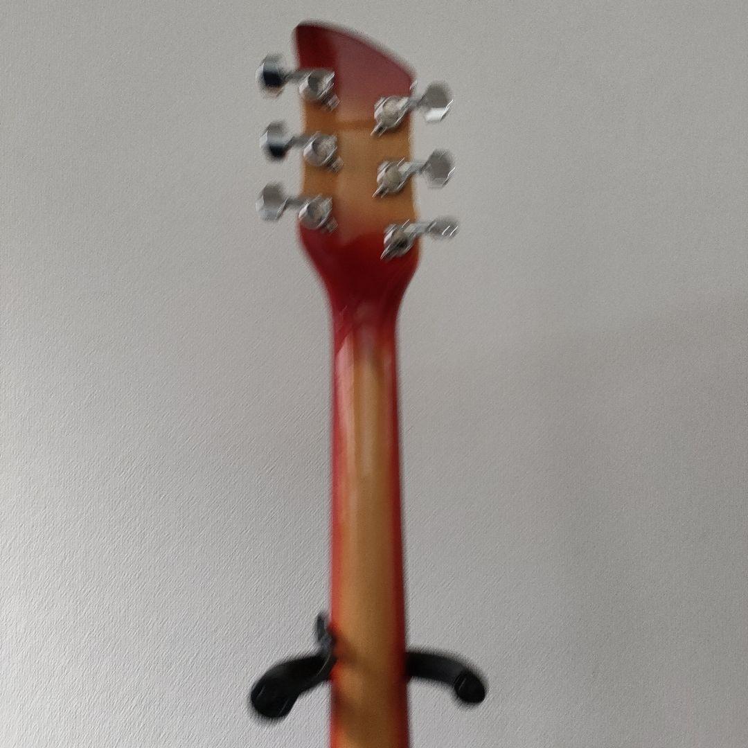 バークレー　リッケンバッカータイプギター