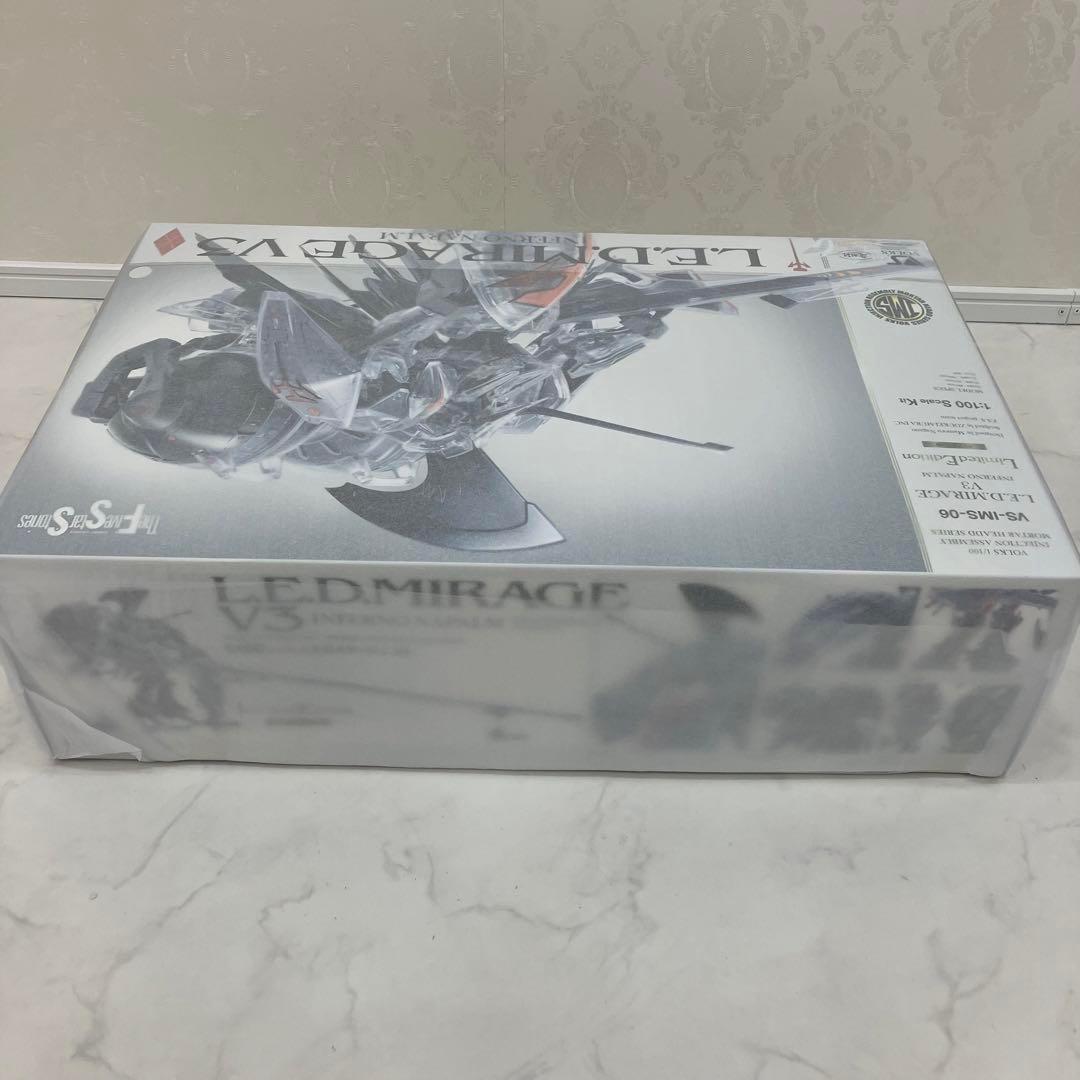 ボークス 1/100 IMS レッドミラージュV3 インフェルノナパーム 限定版