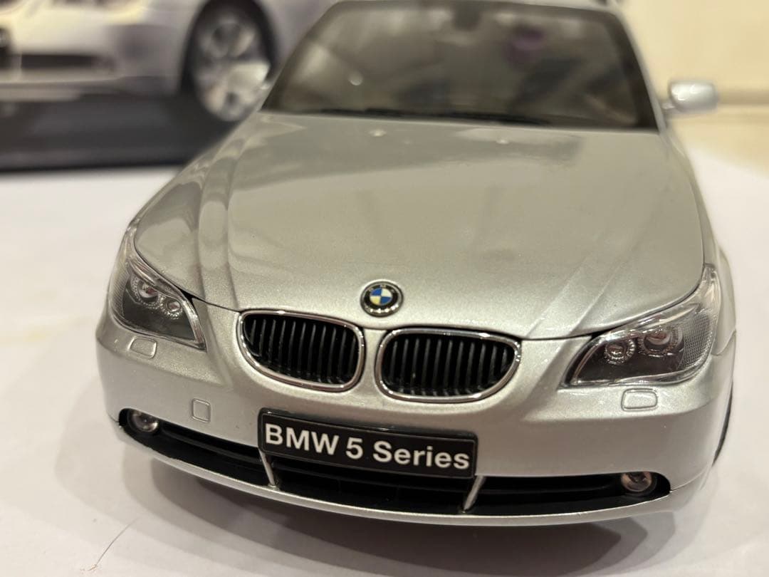 BMW 545i touring E61 silver ミニカー 京商 1/18