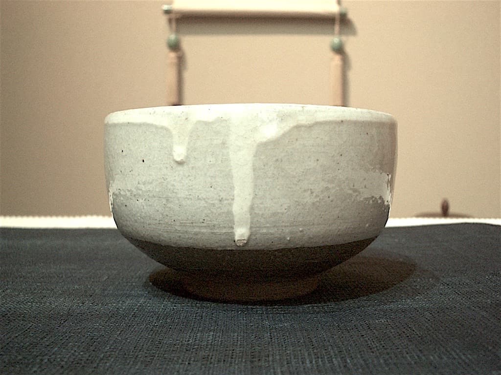 清水楽山 作　小堀遠州 花押 印銘　小服　唐津茶碗　無傷　箱無。