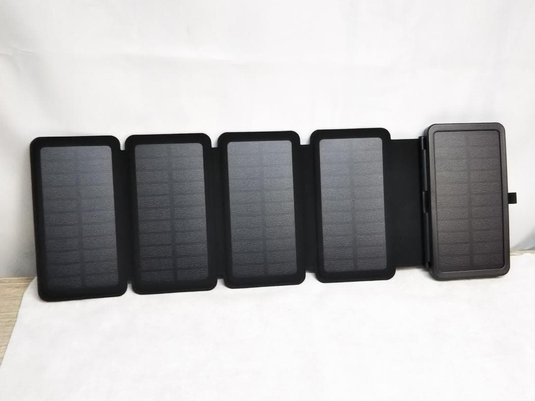 IN-NEXT 4連ソーラーパネル付 ソーラーチャージャー 充電ケーブル