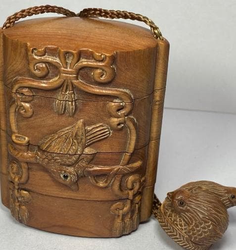 印籠　柘植　鳥　黄楊繊細彫刻