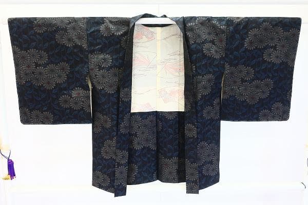 未使用品 本場大島紬 紬 アンサンブル ネイビー 枝花 身丈153.0cm 正絹