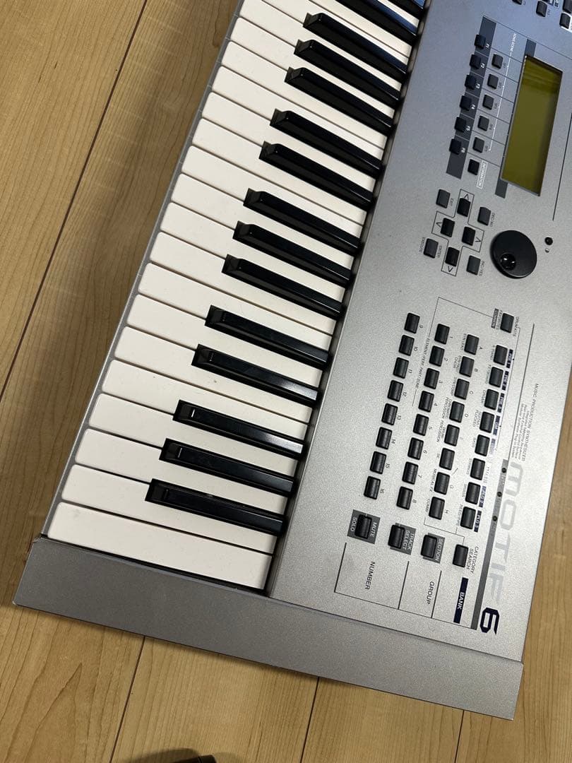 YAMAHA MOTIF 6 シンセサイザー