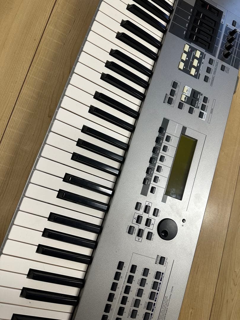 YAMAHA MOTIF 6 シンセサイザー