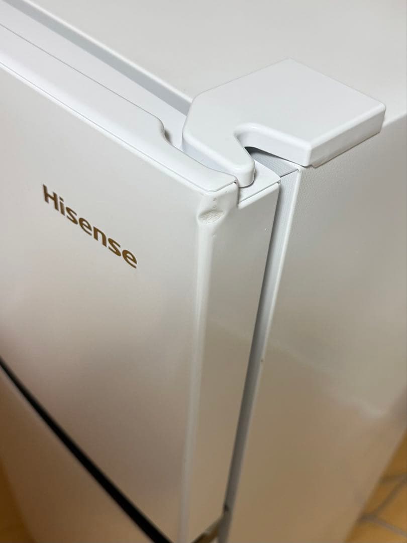 大幅値下げ‼️早い者勝ち‼️Hisense ホワイト 冷蔵庫 上開き