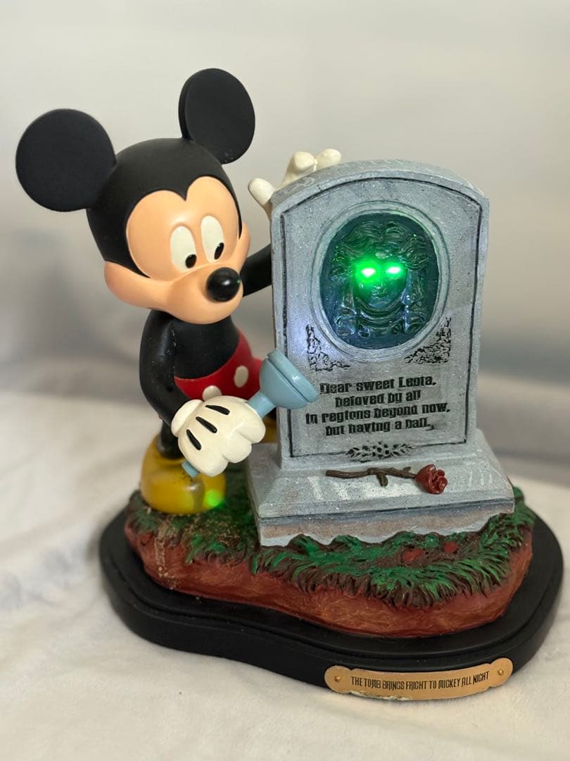 ホーンテッドマンション ミッキー ボブルヘッド ライトアップフィギュア限定500