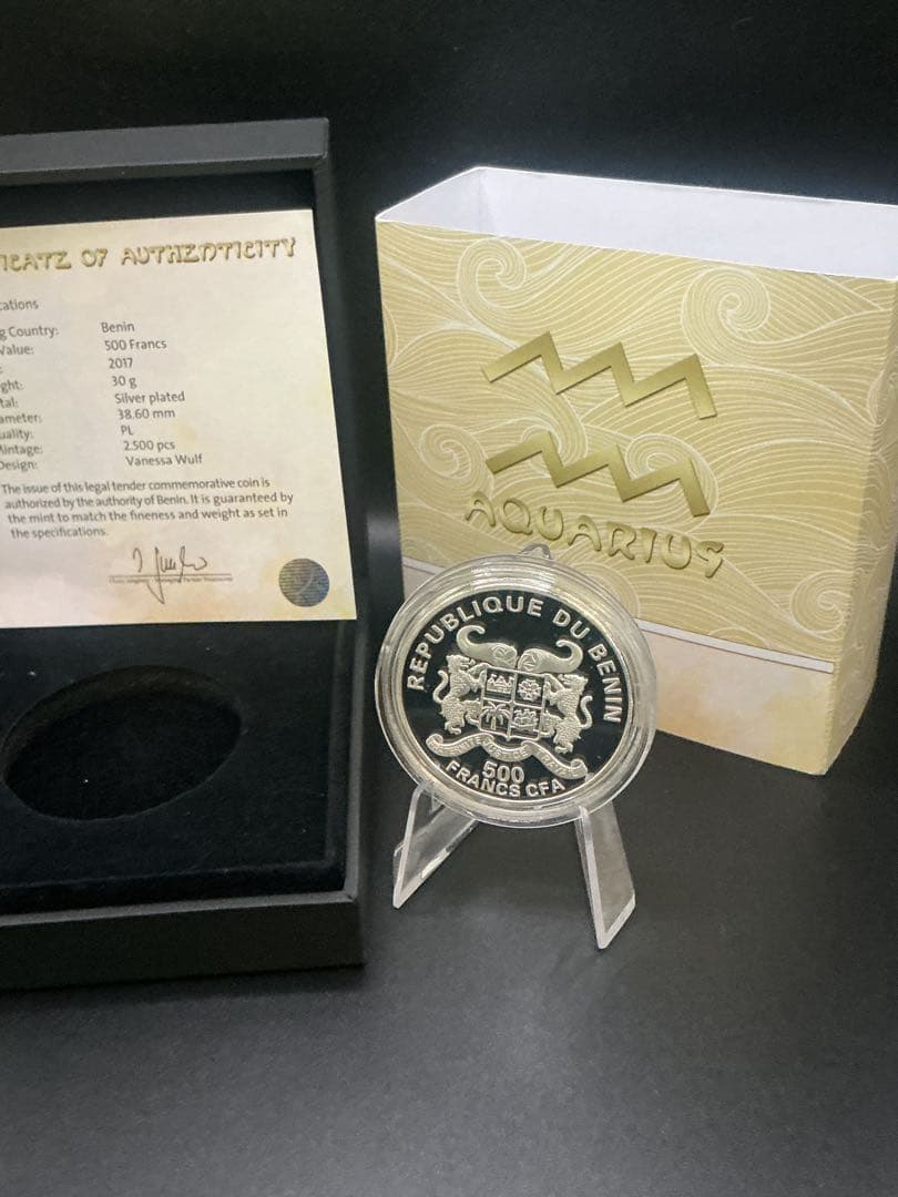 ミュシャ × 黄道十二宮 ― 水瓶座、Aquarius　銀メッキ付き白銅貨