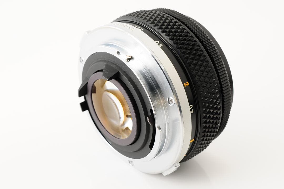 オリンパス Olympus OM-2N + 50mm F1.8