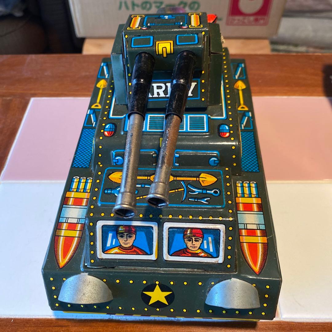 アーマードカー ゼンマイ式 おもちゃ