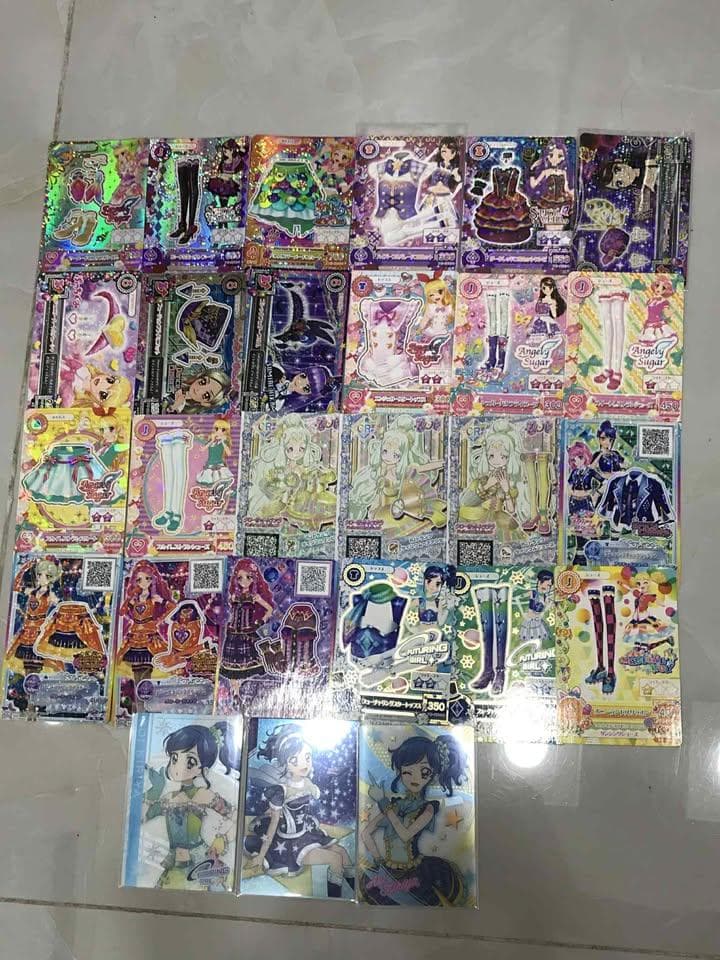 アイカツ カード 缶バッジ 大量 まとめ売り