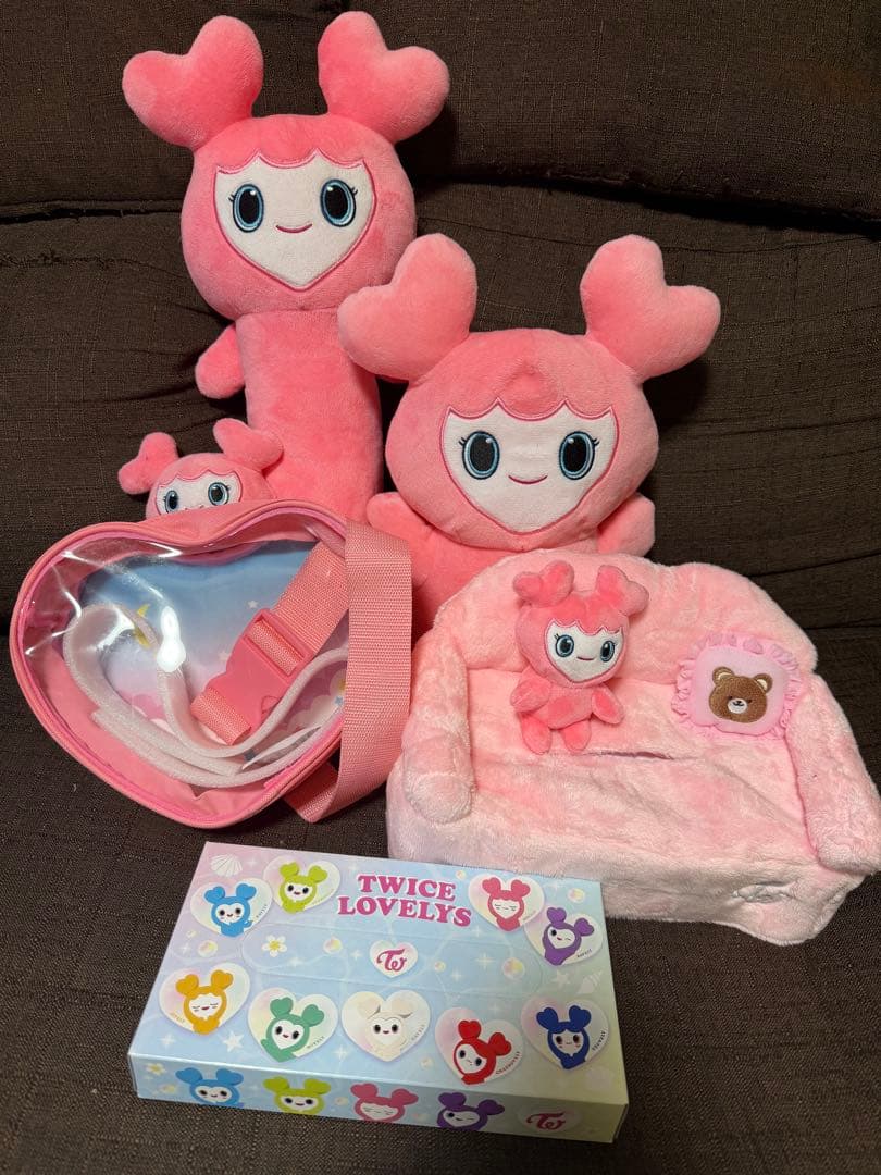 GIGO限定　TWICE LOVELYS 　MOMO モブリー まとめ売り