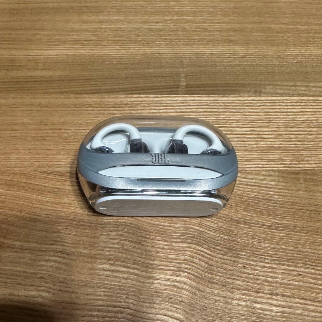 JBL Soundgear Clips オープンイヤー型ワイヤレスイヤホン