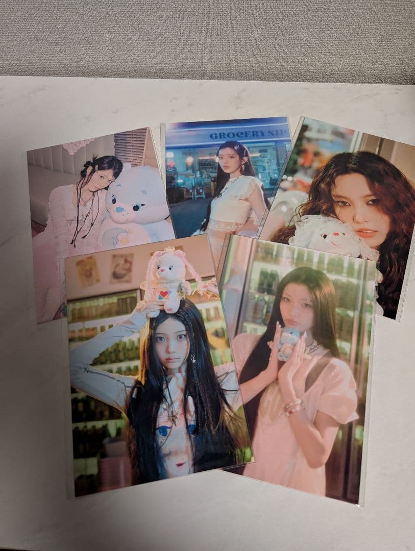 ILLIT　アイリット　ケアベア　ぬいぐるみ4体　ポストカード５枚セット