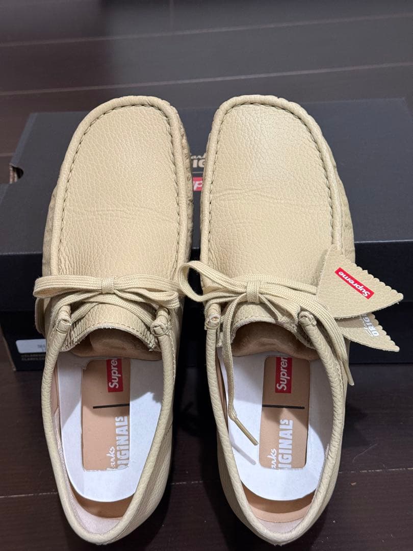 靴 Supreme/Clarks Reflective Wallabee 25.5