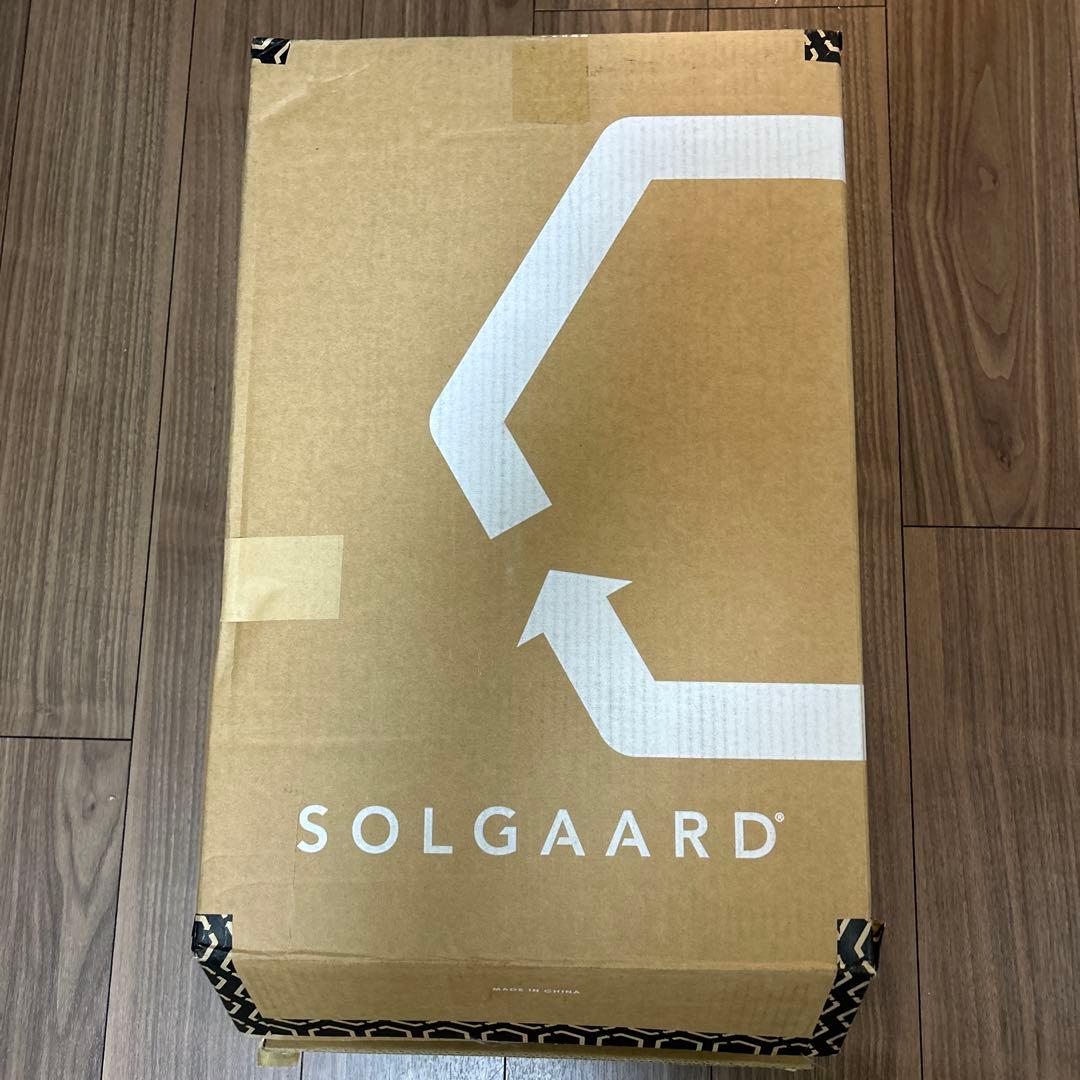【新品】SOLGAARD 緑色(オリーブグリーン)のスーツケース