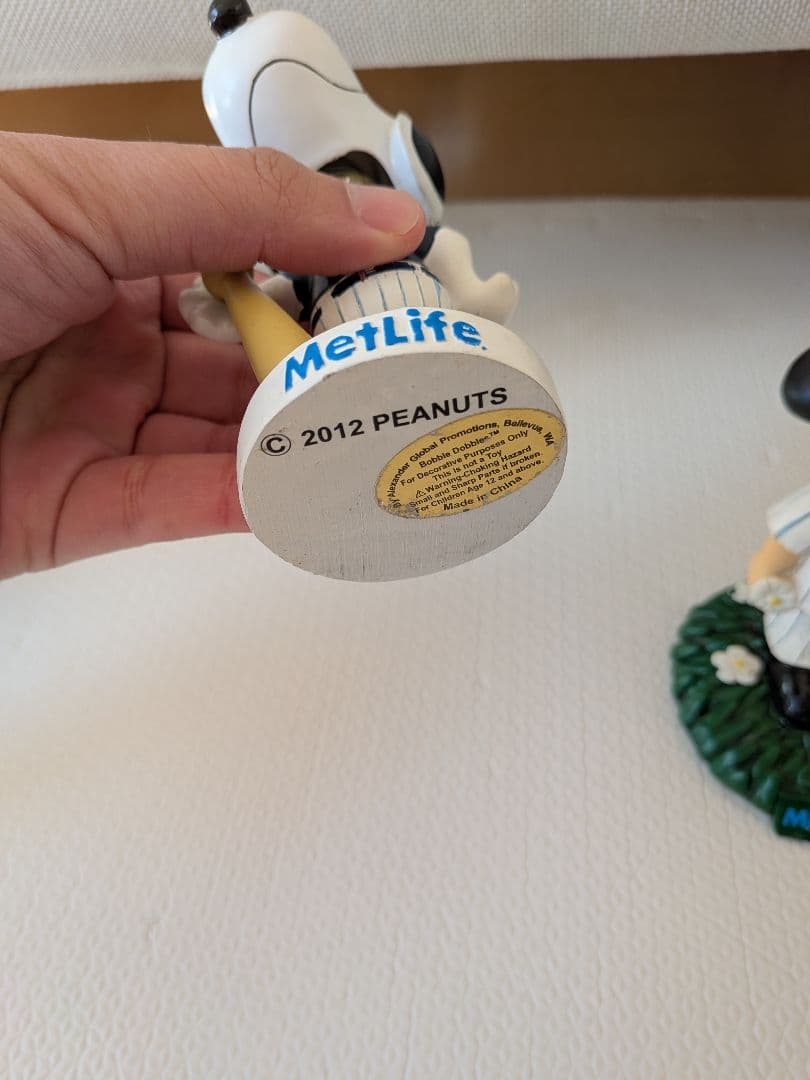 スヌーピー　ボブルヘッド　ヤンキース　mlb 2002 ビンテージ　ルーシー