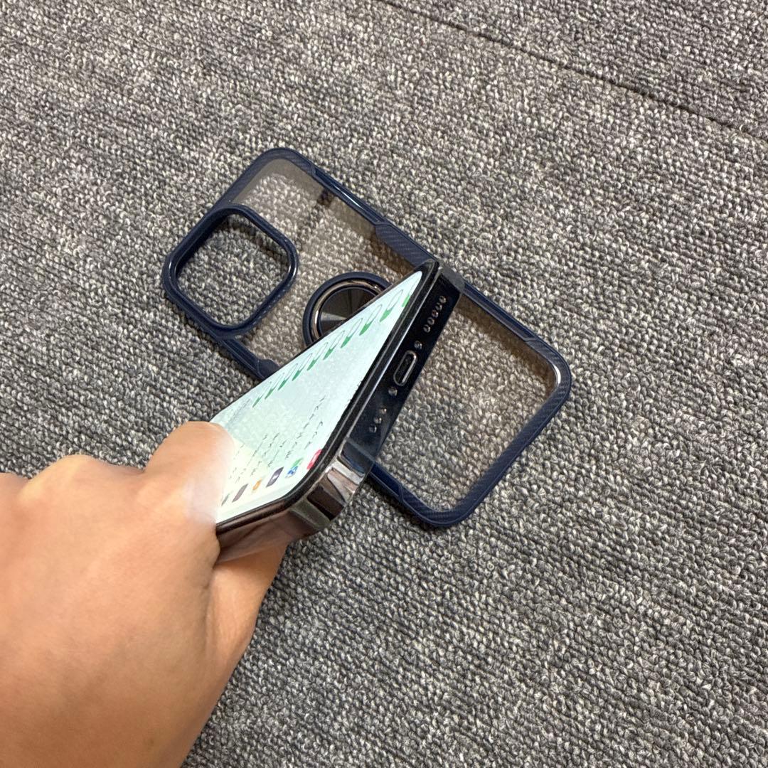 Apple iPhone 13 Pro 256GB シルバー ケース付き