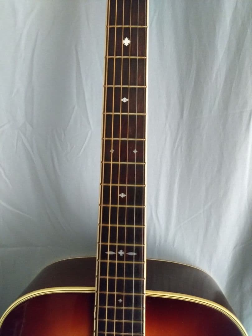 Cat's Eyes アコースティックギター サンバースト