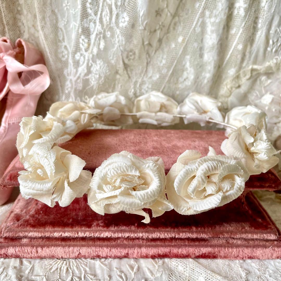 シルク布花ティアラ　布花冠　フランスアンティーク　グローブドマリエ　バラ