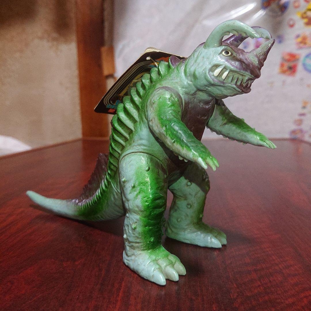 絶版/ 初版 ネロンガ ソフビ