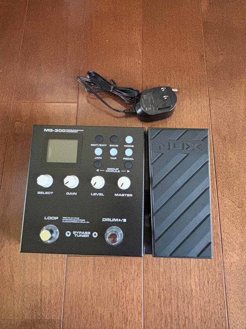 NUX MG-300 モデリングギターエフェクター