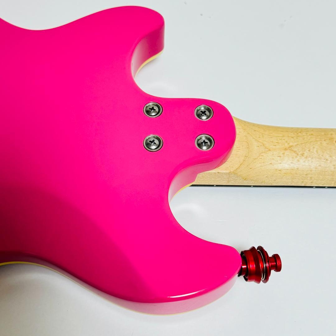 美品 希少ディズニー Chatting Birdコラボ エレキギター DEG-2