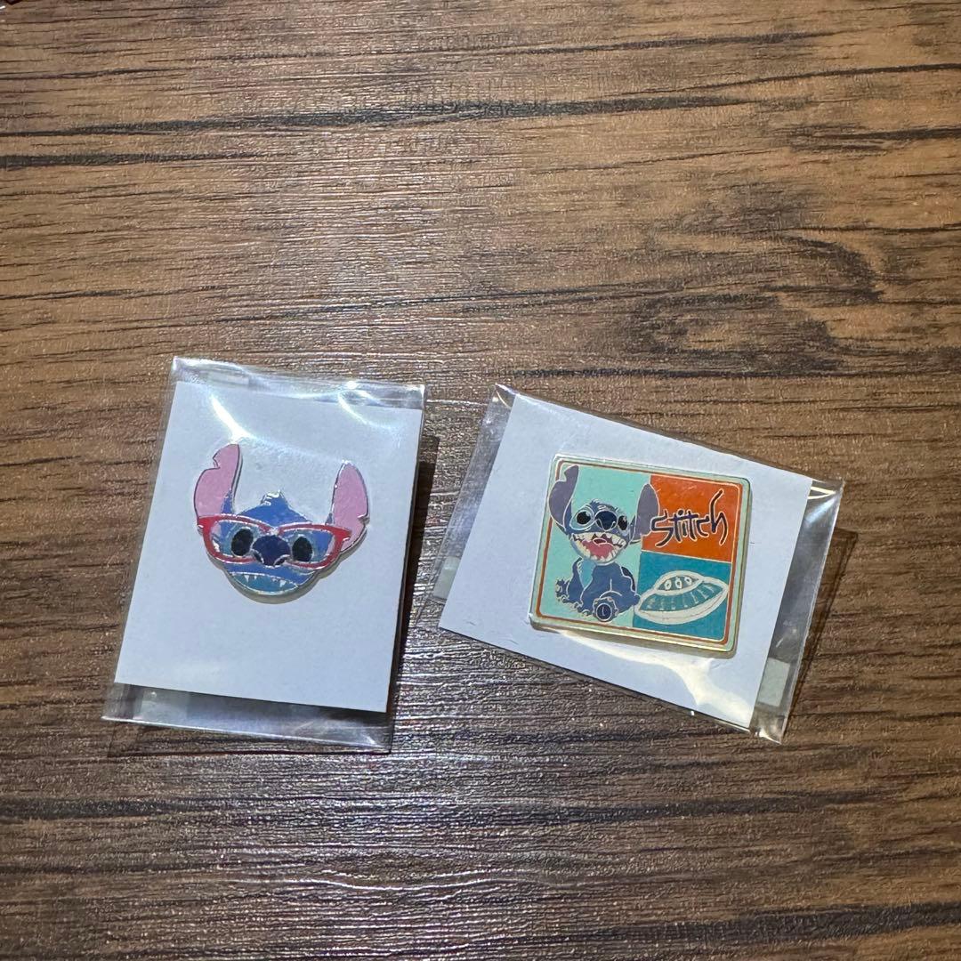 ワールドディズニー　Stitch ピンバッチ